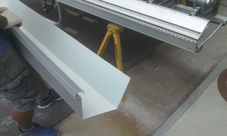 Custom Box Gutter Installation - Corner