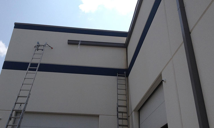 Custom Box Gutter Installation - Underneath View